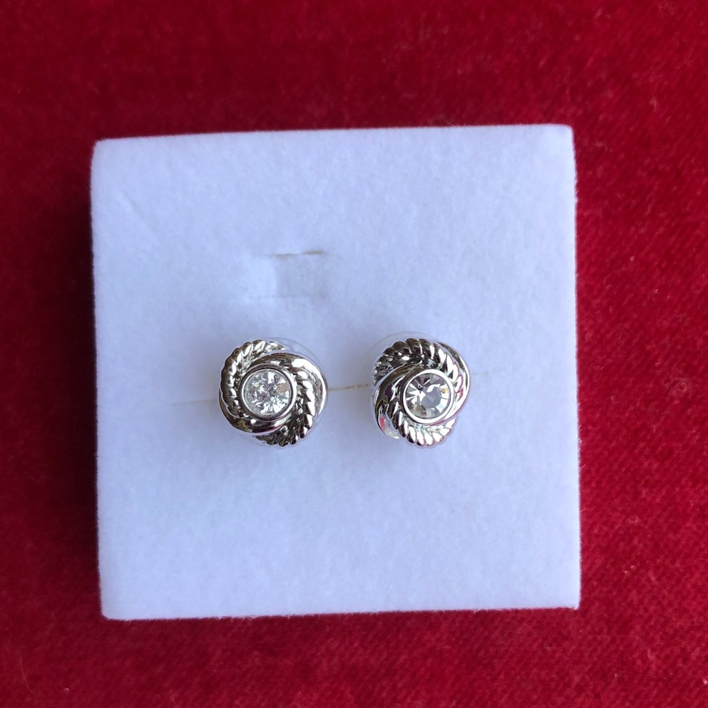 Authentic Kate Spade Stud Earrings. NWOT.